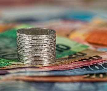 Debitorenbuchhaltung - Aufgaben & Erklärung